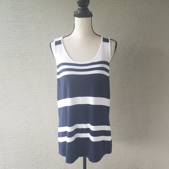 Lane Bryant Tops - NWT Lane Bryant Blue & White Sleeveless Top